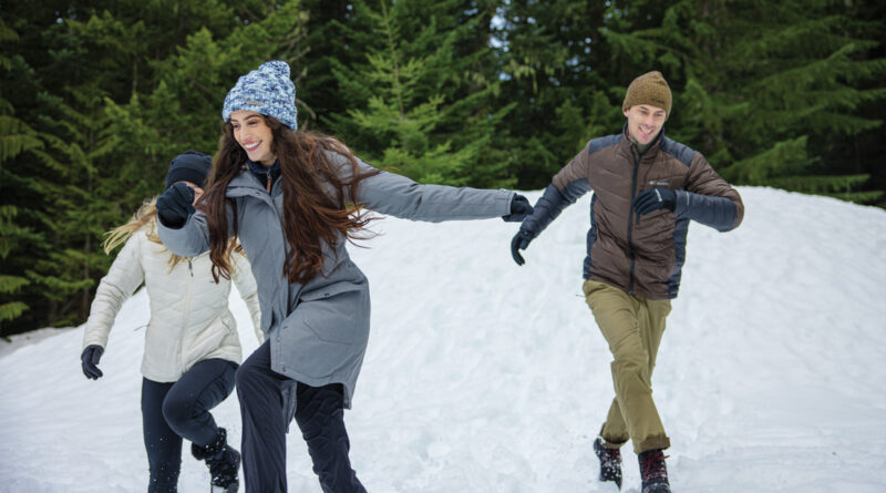 Como escolher uma jaqueta impermeável para viagens de inverno