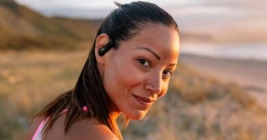Fones de ouvido Bluetooth indicados para corrida e academia